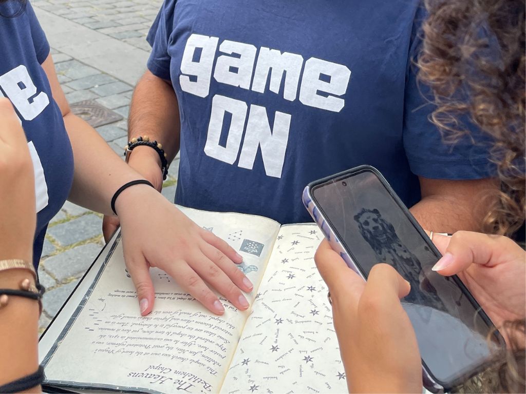 GameOn Playquest MindMaze Puzzle book