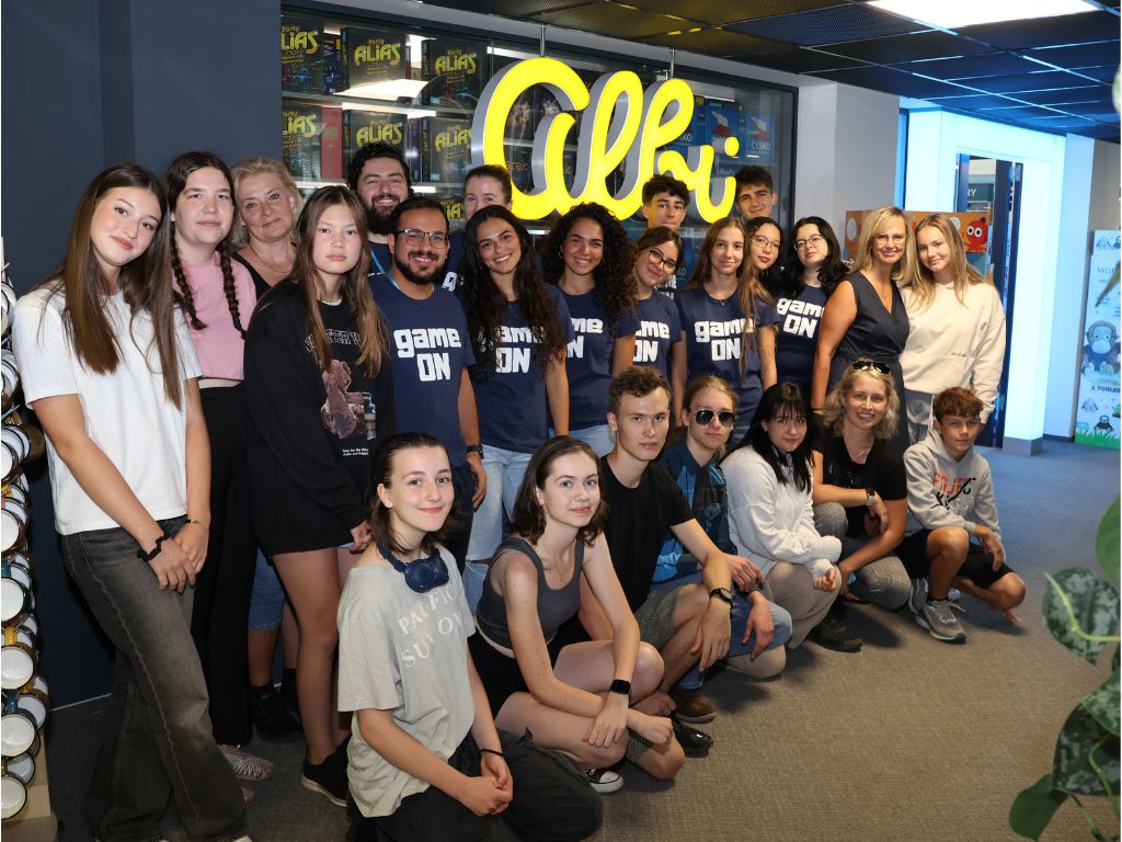 Gameon PlayQuest Albi visit group photo